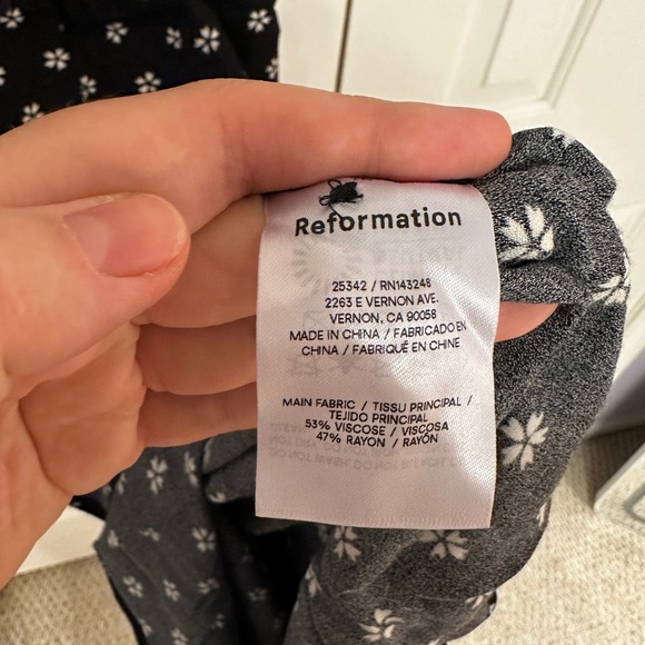 Reformation FAUNA DRESS. Size 6. - Picture 8 of 9